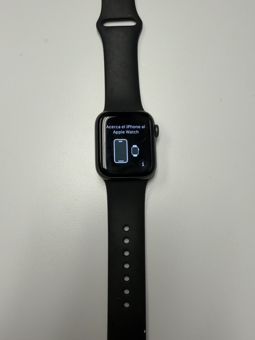 Apple Watch Series 6 40mm – Black Aluminum – 32GB